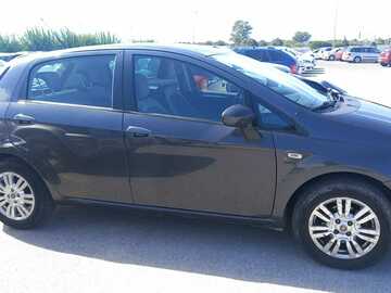 Auto: Fiat Punto Automatic