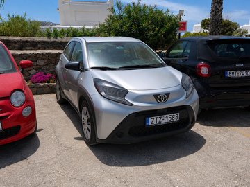 Cars: Toyota Avgo X automatic or similar