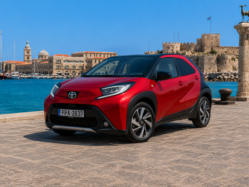 Cars: Toyota Aygo X
