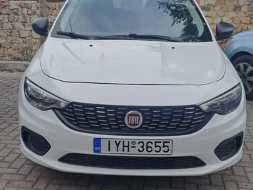Cars: Fiat Tipo Hatchback