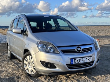 Cars: Opel Zafira 7 Seats