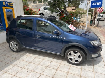 Cars: Dacia Sandero Stepway